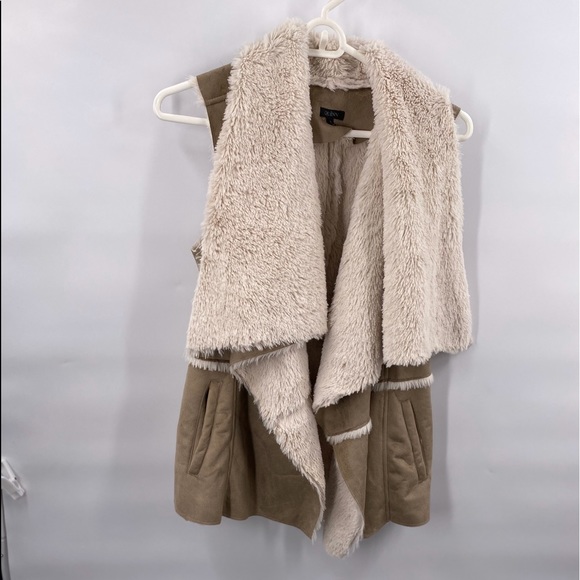 Quinn Faux Suede Waterfall Collar Vest S - Picture 10 of 13